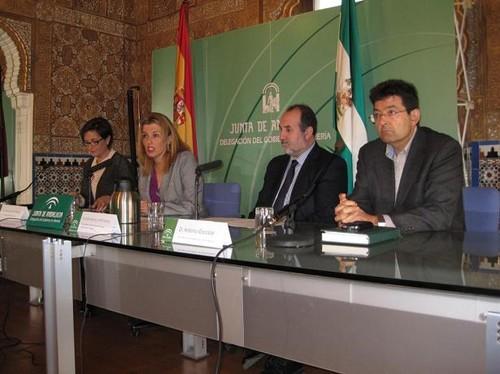 La Junta apoya la presencia de las empresas hortofrutícolas almerienses en Fruit Logistica 2014