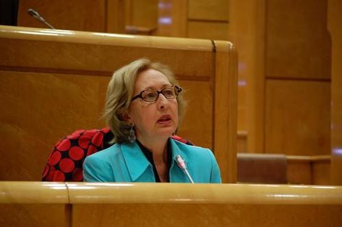 Fuensanta Coves pide que la rebaja de las ayudas de la PAC no afecte a los agricultores y ganaderos que en 2013 hayan declarado menos de 5.000 euros