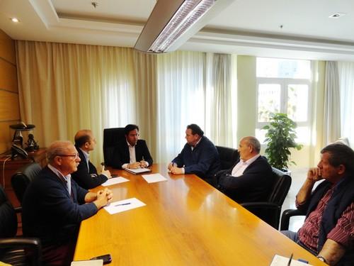 ASAJA conoce el Plan de Asfaltado de Vías Rurales de El Ejido en una reunión mantenida con el alcalde