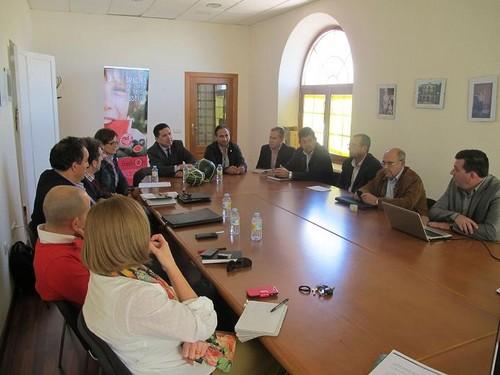 El secretario general de Economía visita Grupo AGF Fashion, ganadora de los Premios Alas