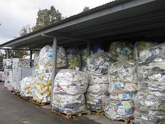 Los agricultores reciclan 6 de cada 10 envases agrarios