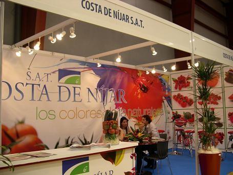 Más de una decena de comercializadoras de la zona apoyan el evento nijareño