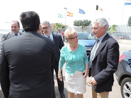La Junta pide al Ministerio que traslade a la UE la problemática de las importaciones de cítricos con Mancha Negra