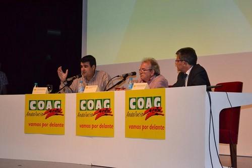 COAG reúne a cerca de 200 agricultores interesados por las inspecciones de trabajo y la prevención de accidentes laborales