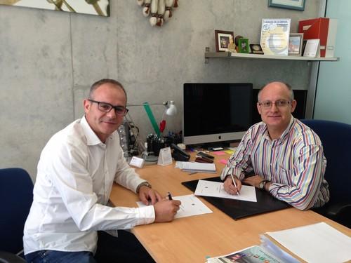 Grupo Agrotecnología y el Instituto de Biología Molecular y Celular colaborarán en investigaciones de biotecnología agraria
