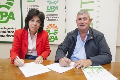 UPA y Sigfito colaborarán para mejorar la gestión de los residuos en el medio rural