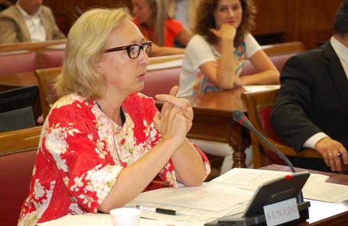 Coves pide a García Tejerina que “sea valiente” y defienda la Agricultura frente a las iniciativas de sus compañeros de Gobierno