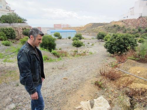 IU solicita la convocatoria del Consejo Agrario Municipal de Roquetas para analizar ayudas del veto de Rusia, el arreglo de caminos y la gestión de los residuos agrícolas