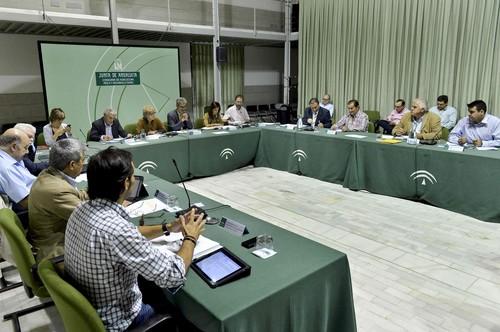 Víboras lamenta que las medidas adoptadas por el veto ruso se sucedan con “cuentagotas” y sean cortas e insuficientes