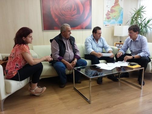 ASAJA pide amparo al secretario general del PSOE de Almería para los agricultores de Laujar de Andarax