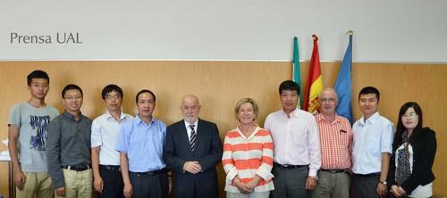 Investigadores chinos acuden a la UAL para mejorar sus mecanismos de control en materia de seguridad alimentaria