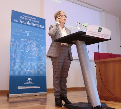 Elena Víboras resalta la sostenibilidad y el carácter saludable de los hábitos alimenticios de la Cuenca Mediterránea