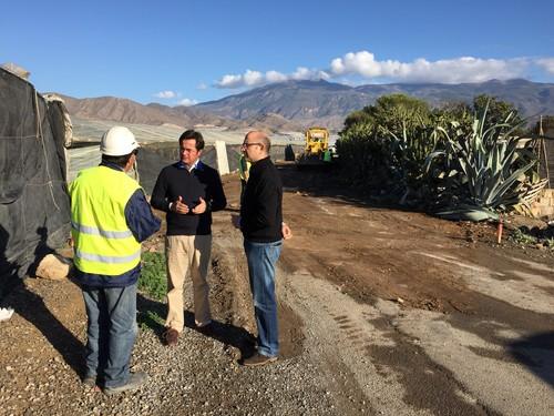 Arranca el I Plan Municipal de Arreglo de Caminos para mejorar el estado de más de 50 vías estructurantes y caminos de El Ejido