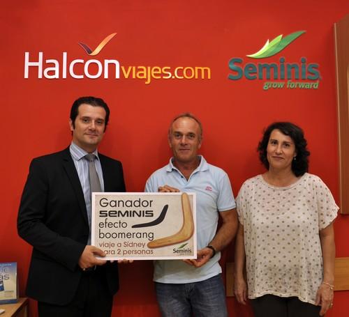 Seminis entrega el premio de un viaje a Australia al ganador del concurso Boomerang