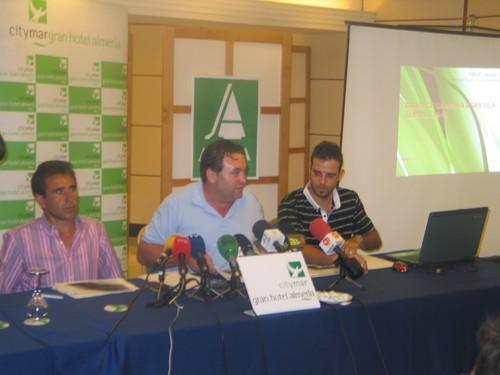 ASAJA denuncia que el sector hortícola terminó 2014 con un descenso del 43% en los precios