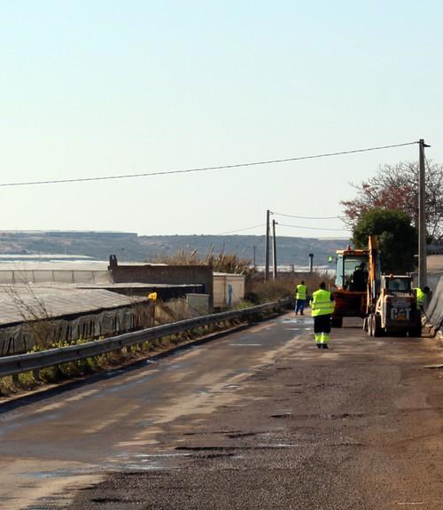 Diputación comienza el arreglo de vías rurales en La Mojonera