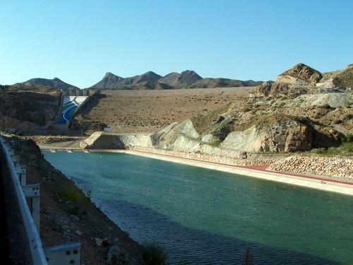 El pantano de Cuevas contenía a finales del año pasado 21,7 hectómetros cúbicos de agua, 4 menos que en diciembre de 2013