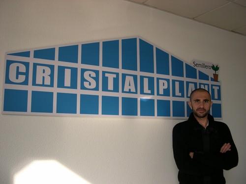 “En Cristalplant queremos establecer un modelo de confianza,  transparencia y cercanía con el agricultor”