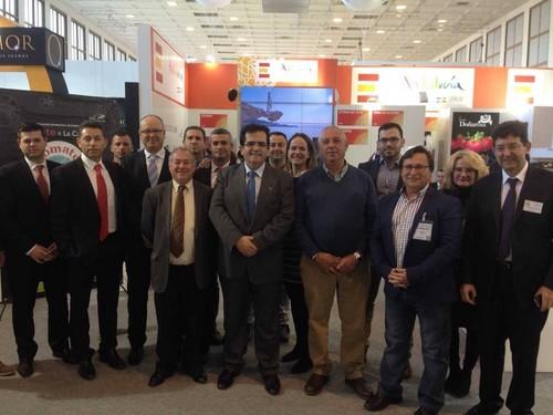 El alcalde de Níjar apoya en Berlín la concentración y especialización de la agricultura nijareña