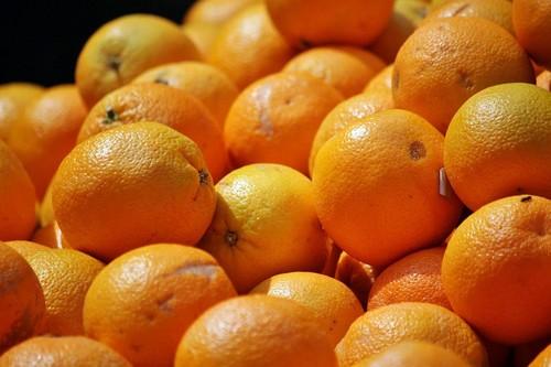 El riego localizado mejora un 30% la absorción CO2 en cultivos citrícolas