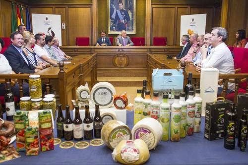 Diputación llevará a 12 empresas a promocionar sus productos en ‘Andalucía Sabor’