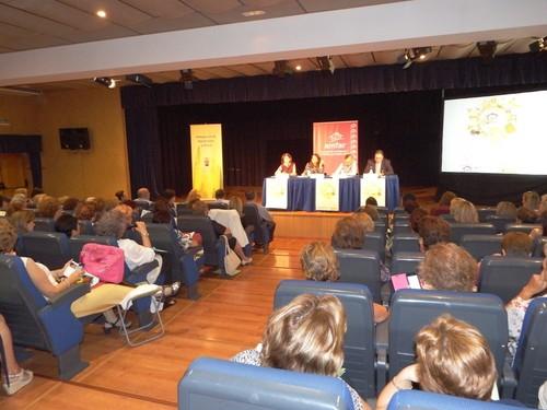 AMFAR-Almería reivindica una mayor presencia de mujeres en órganos de dirección