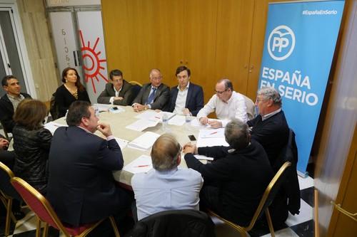 El PP apuesta por una Ley Marco de Desarrollo Rural para facilitar la transmisión de explotaciones agrarias de padres a hijos