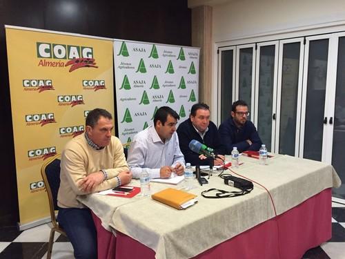 ASAJA y COAG inician este martes una caravana informativa con motivo del paro general agrario del día 4