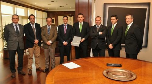 Se crea la Cátedra Bioinsecticidas IDAI NATURE en la UPV