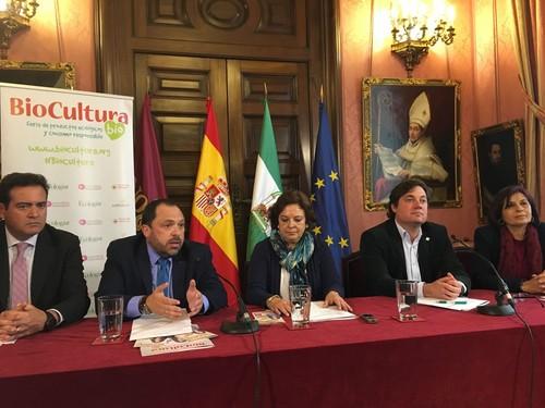 La Consejería de Agricultura pretende fomentar el consumo  interno de alimentos ecológicos