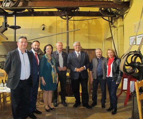 Ramírez de Arellano anima a las empresas de la agricultura ecológica en Almería a intensificar su actividad exterior