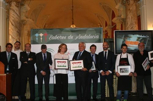Carmen Ortiz anima a estrechar los “vínculos” entre todos los eslabones de la cadena agroalimentaria