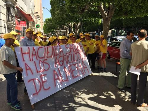 COAG critica que el Gobierno solo incluya a Adra en la corrección de errores  de la rebaja fiscal