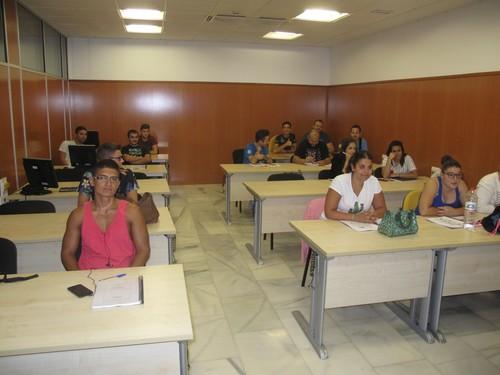 La Cámara forma a jóvenes desempleados para trabajar en el sector agrícola