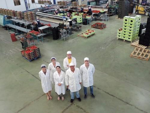 Fruva ofrece a sus clientes una amplia gama de productos avalados con los mejores certificados de calidad