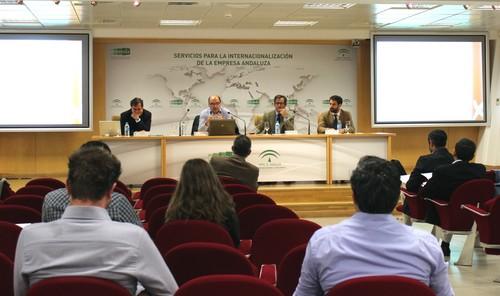 Más de medio centenar de firmas participa en unas jornadas sobre nuevos canales de comercialización y e-commerce agroalimentario