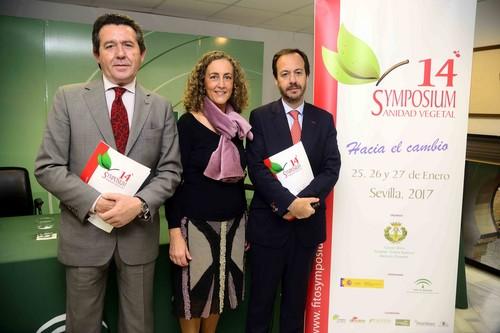 Agricultura destaca la importancia de seguir avanzando en sanidad vegetal para garantizar la producción de alimentos