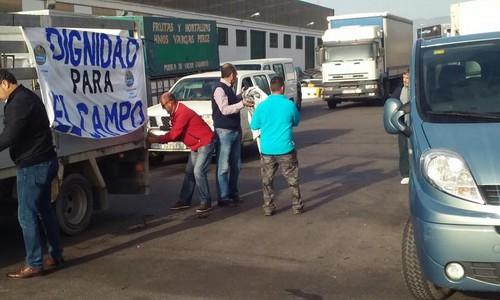 Agricultores marchan en caravana desde El Ejido y Campohermoso en protesta por los diferenciales de precios entre origen y destino