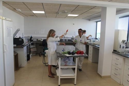 La Junta creará una Red de Laboratorios Agrarios y Pesqueros de Andalucía para reforzar la seguridad y la calidad alimentaria