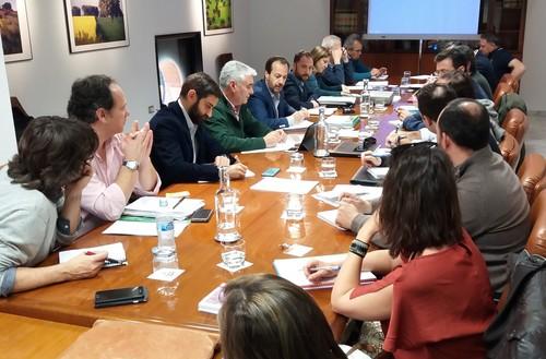 La estrategia andaluza de lucha contra la Xylella fastidiosa centra la primera reunión de la Mesa de Sanidad Vegetal