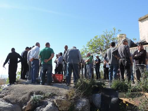 Agricultores del Poniente almeriense se concentran para exigir la privatización de los sondeos