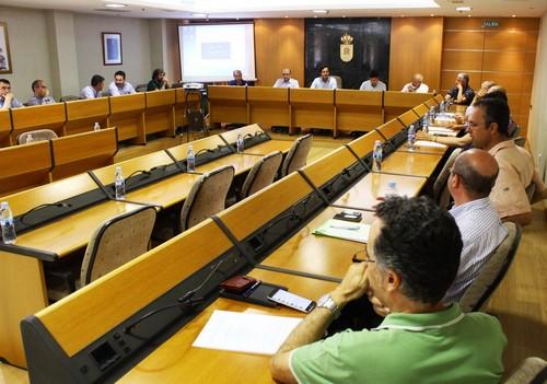 Un paso más en la puesta en marcha del proyecto de ‘Frutilados’ para dar solución al problema de restos vegetales en el campo