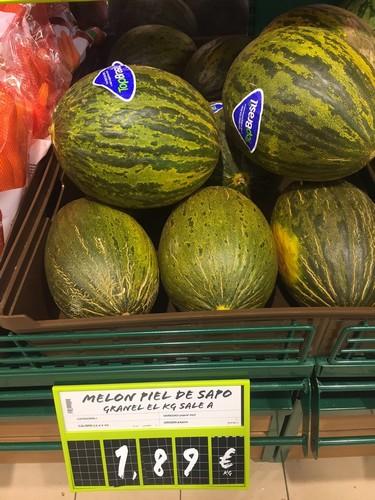 La distribución traiciona a los agricultores almerienses al comercializar melón y sandía de países terceros