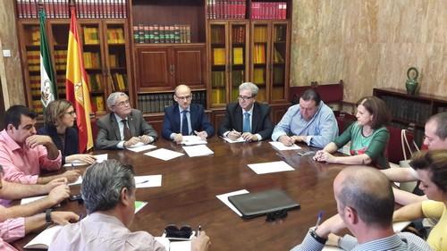 El subdelegado del Gobierno destaca el trabajo de la Agencia de Información y Control Alimentarios por la agricultura almeriense