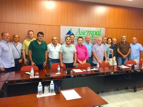 La Mesa del Agua demanda un riego de socorro para salvar cuatro millones de árboles frutales en el Almanzora
