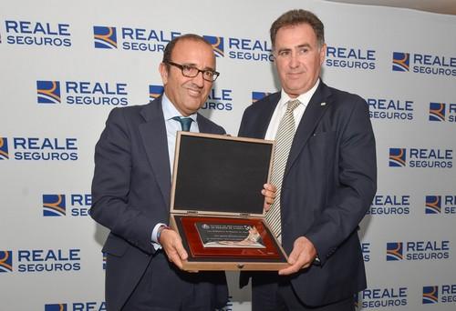 Reale Almería celebra la apertura de una nueva sede
