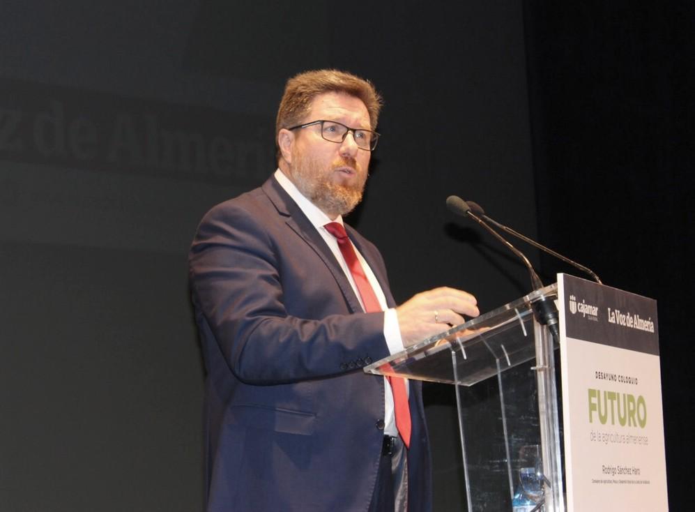 Rodrigo Sánchez valora el aumento del 68% de la superficie ecológica de hortícolas de Almería desde 2015