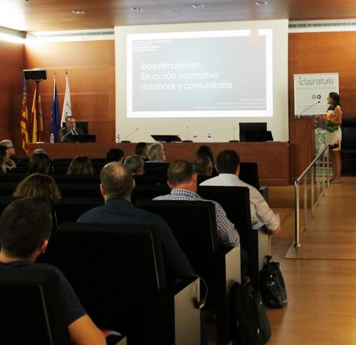 La Cátedra Bioinsecticidas Idai Nature detalla el papel de los bioestimulantes para la producción vegetal en la agricultura actual y futura
