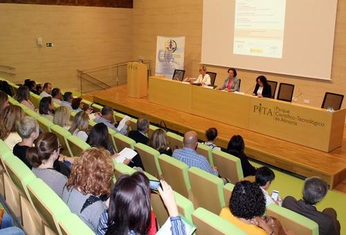 Graduados Sociales analizan con la Inspección de Trabajo la mejora de las condiciones laborales en el sector agrícola