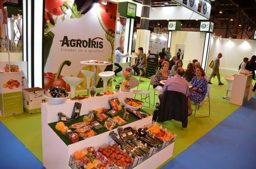 Agroiris consolida clientes y abre mercado en una feria que cada vez tiene más éxito